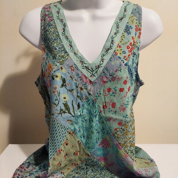 SALE! NWT Diamond Patchwork Tank Top w/ Embroidery - Picture 1 of 9